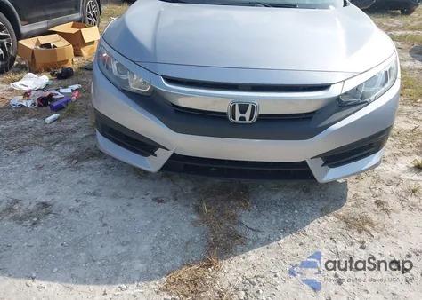 2018 Honda Civic Lx z USA, uszkodzony, nr VIN 19XFC2F56JE000416